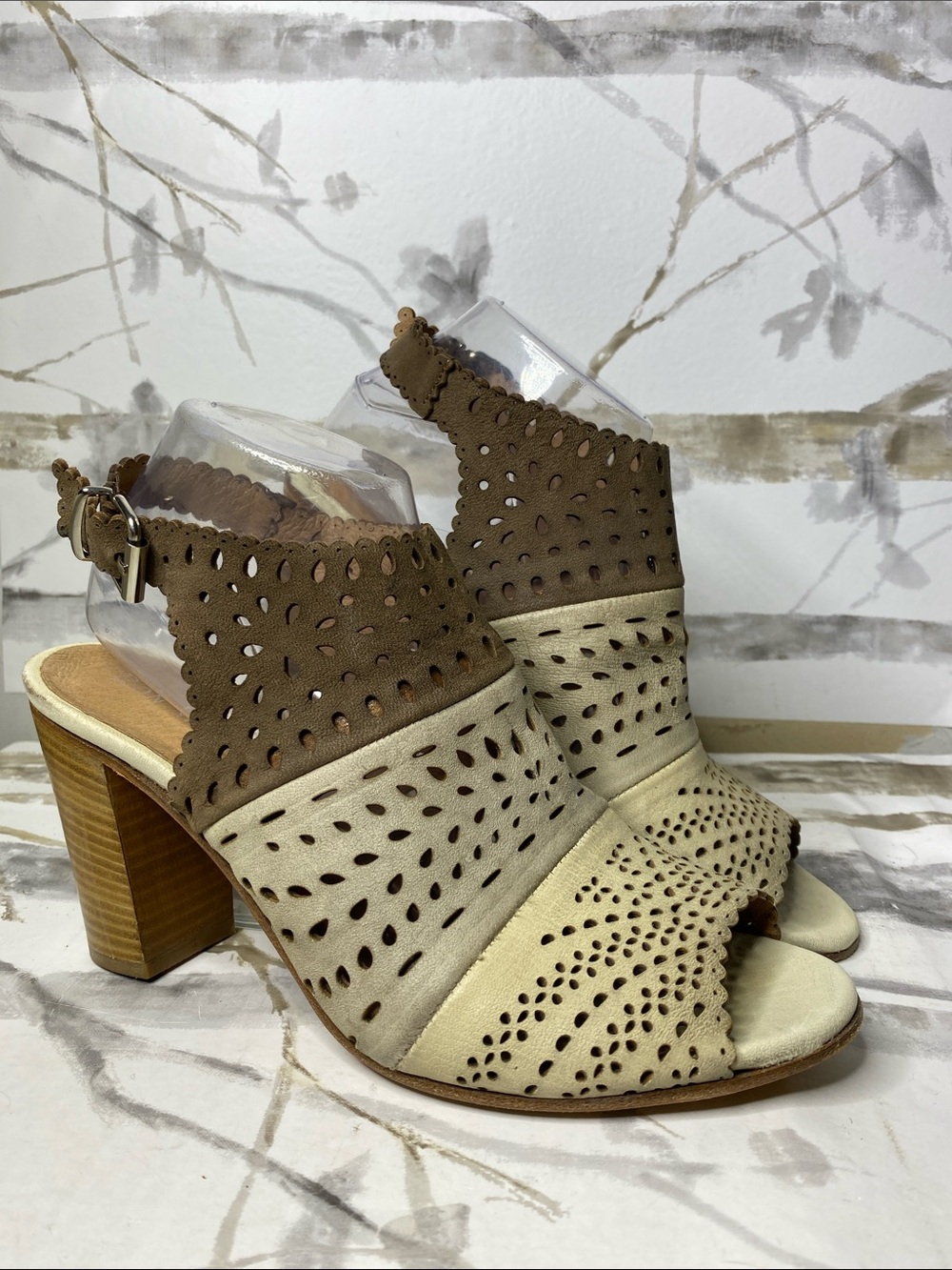 Ron White Dora Sandals